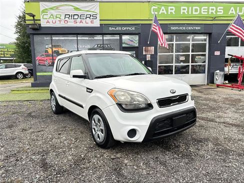 Used 2013 Kia Soul image 3