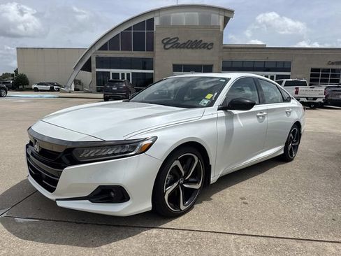 Used 2022 Honda Accord Sport image 1