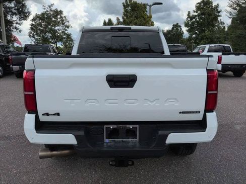 Certified 2026 Toyota Tacoma TRD Off-Road w/ TRD Off Road Upgrade Package AWD/4WD image 5