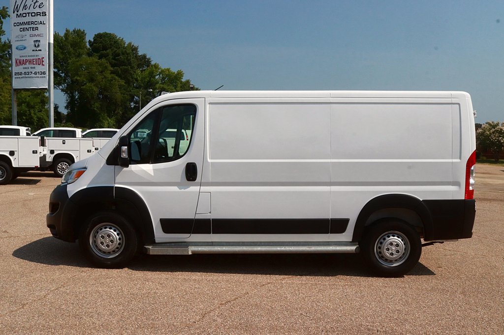 Used 2025 RAM ProMaster 2500 w/ U-Haul Equipment Group FWD image 4