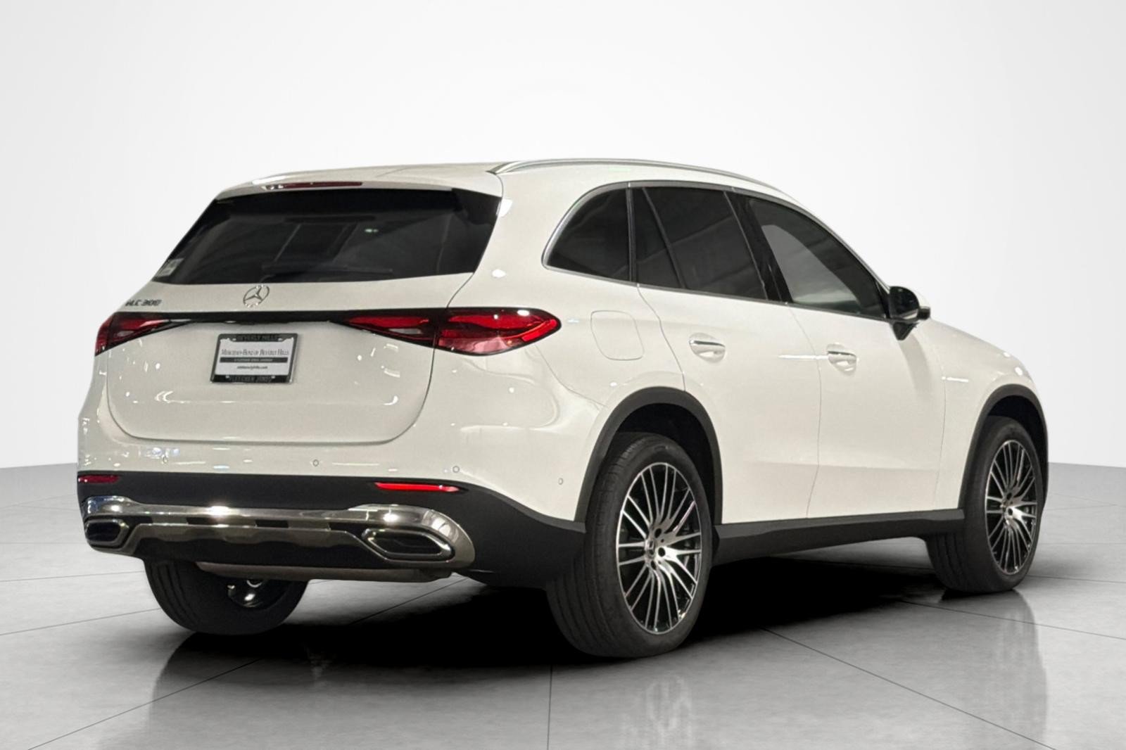 New 2026 Mercedes-Benz GLC 300 image 5