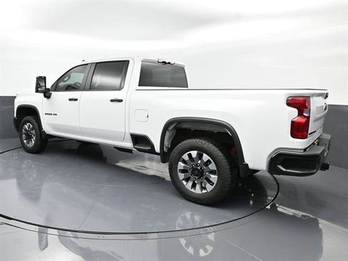 Used 2024 Chevrolet Silverado 2500 Custom w/ Custom Value Package AWD/4WD image 20
