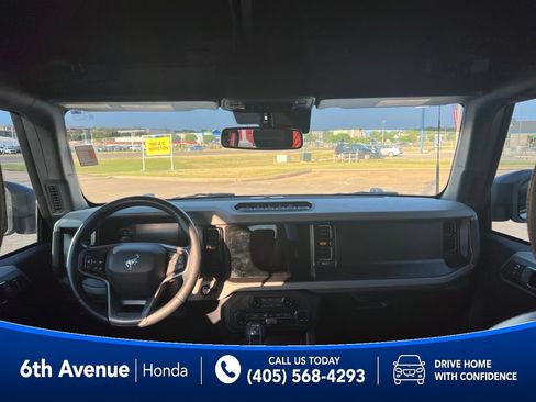 Used 2023 Ford Bronco Badlands w/ Sasquatch Package AWD/4WD image 23