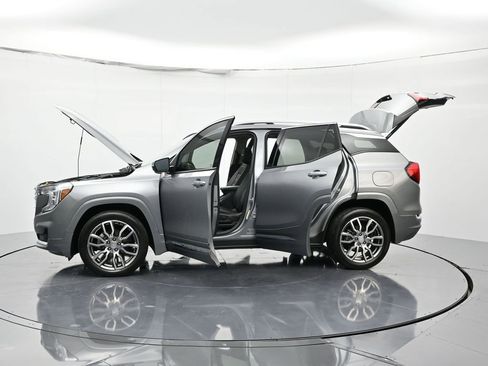 Used 2023 GMC Terrain Denali image 47