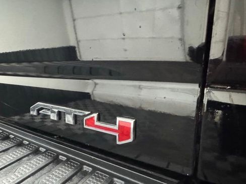Used 2022 GMC Sierra 2500 AT4 w/ AT4 Preferred Package AWD/4WD image 36