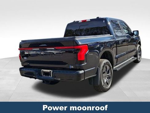 Used 2024 Ford F150 Lightning Lariat image 7