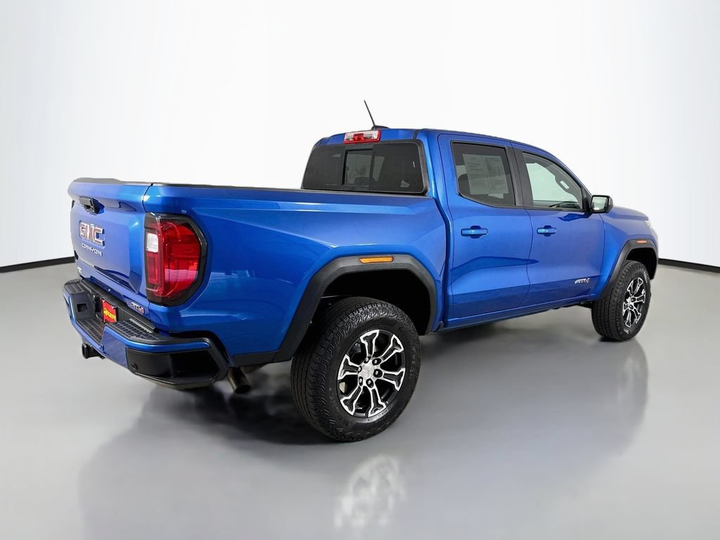 Used 2023 GMC Canyon AT4 w/ AT4 Premium Package AWD/4WD image 8