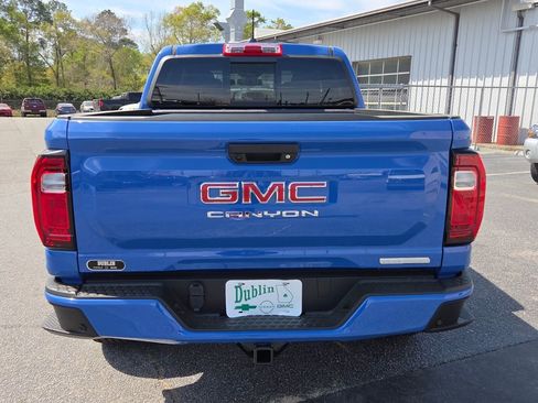 New 2026 GMC Canyon Elevation w/ Convenience Package image 9
