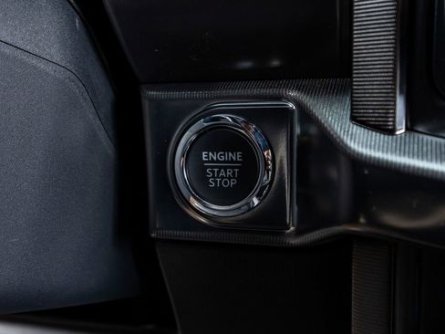 Used 2025 Ford F150 Platinum w/ FX4 Off-Road Package image 23