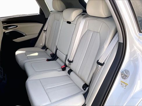 Used 2026 Audi Q5 Premium AWD/4WD image 20