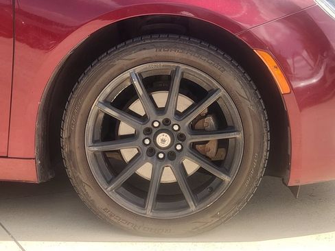 Used 2015 Chrysler 200 Limited w/ Convenience Group FWD image 12