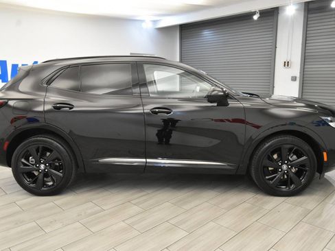 Used 2022 Buick Envision Essence w/ Technology Package II image 6