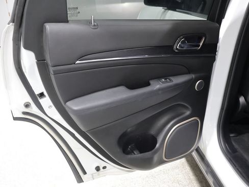 Used 2015 Jeep Grand Cherokee Summit AWD/4WD image 19