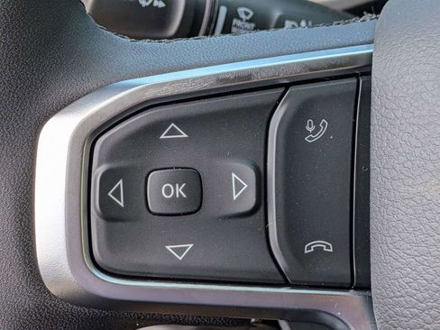 New 2026 RAM 1500 4x4 Crew Cab image 27