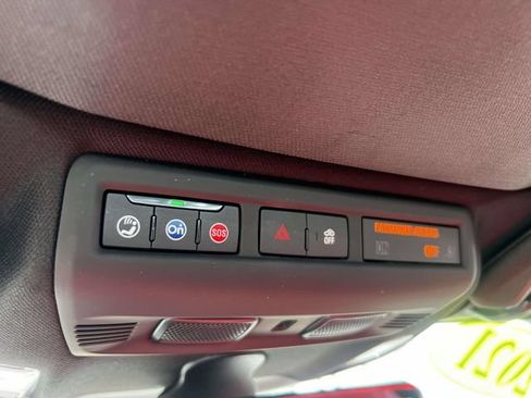 Used 2021 Chevrolet Corvette Stingray Preferred Conv w/ 2LT RWD image 32