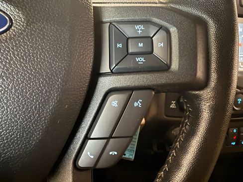 Used 2018 Ford F150 XLT w/ Equipment Group 302A Luxury AWD/4WD image 19