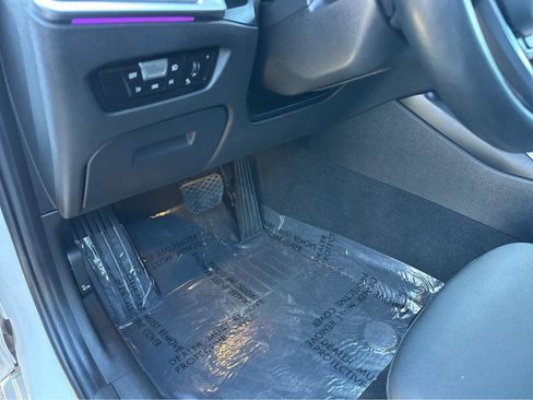 Used 2021 BMW 330i Sedan w/ Convenience Package image 31