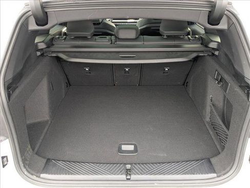 Used 2025 BMW X3 xDrive30i w/ Premium Package image 6