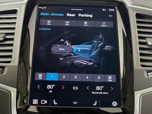 Certified 2025 Volvo XC90 B5 Core image 16
