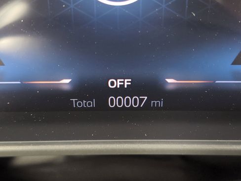 Used 2026 BMW 430i Coupe w/ M Sport Package image 26