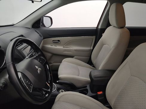 Used 2017 Mitsubishi Outlander Sport LE image 17