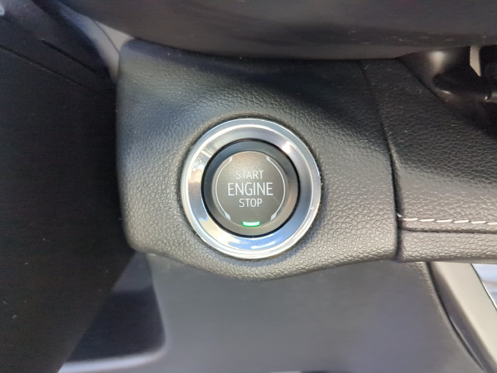 Used 2023 Buick Envision Preferred FWD image 26