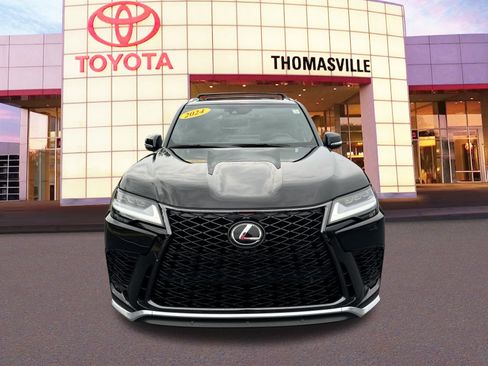 Used 2024 Lexus LX 600 F Sport image 2