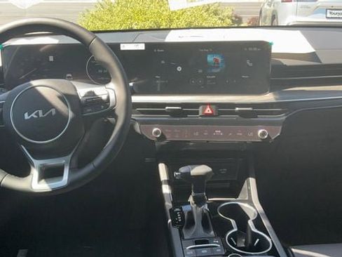New 2026 Kia K5 EX image 34