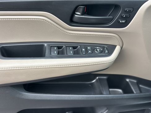 Used 2021 Honda Odyssey EX-L image 20