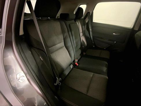 Used 2025 Nissan Rogue SV FWD image 23