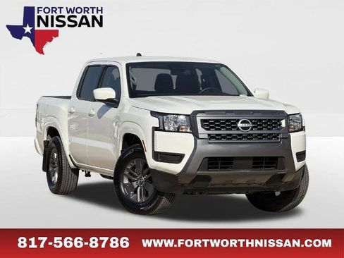 Certified 2025 Nissan Frontier SV RWD image 1