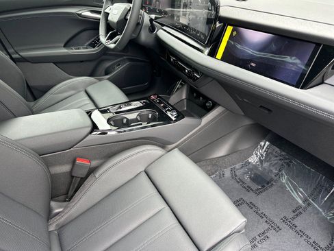 New 2027 Audi SQ6 e-tron Premium Plus AWD/4WD image 15