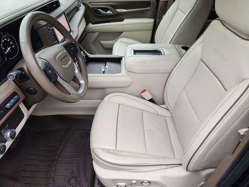 Used 2021 GMC Yukon XL Denali RWD image 20