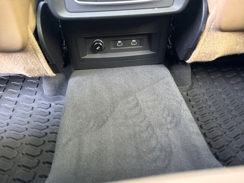 Used 2023 Audi Q7 2.0T Premium image 17