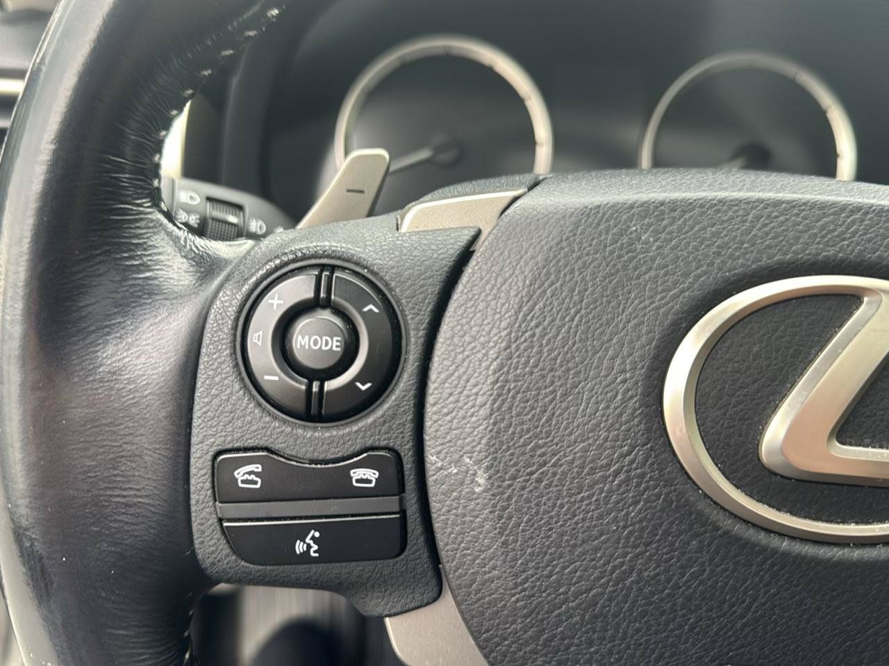 Used 2016 Lexus IS 300 AWD w/ Accessory Package 2 image 23