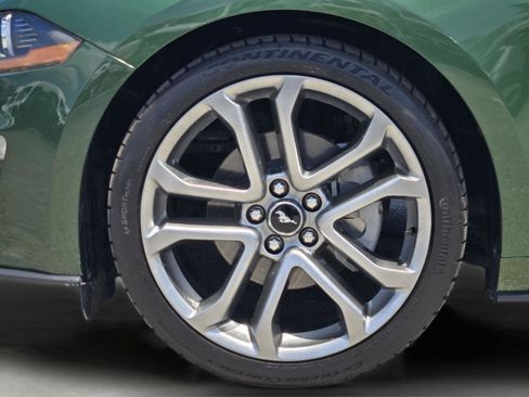 Used 2022 Ford Mustang Premium RWD image 11