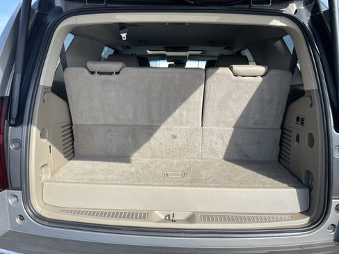 Used 2019 Chevrolet Tahoe Premier image 9