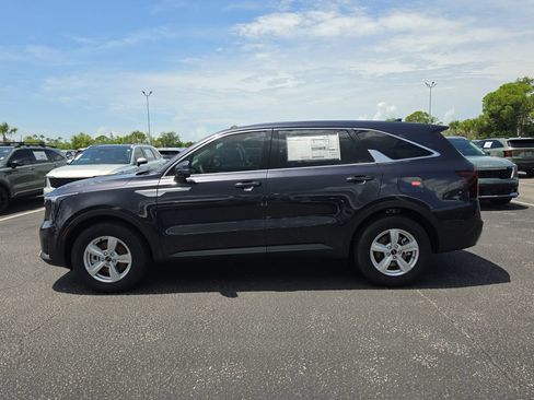 New 2026 Kia Sorento LX FWD image 5