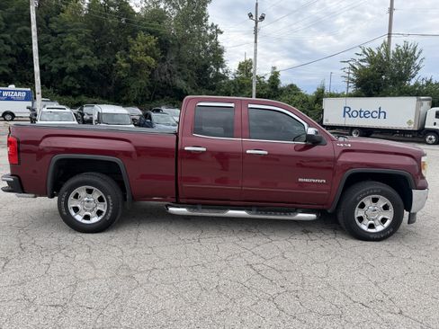 Used 2014 GMC Sierra 1500 SLE w/ SLE Value Package AWD/4WD image 8