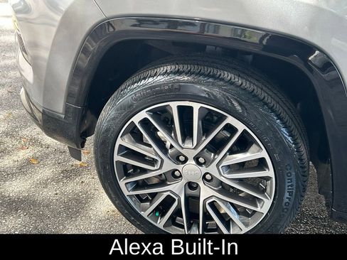 Certified 2022 Jeep Compass Limited w/ Elite Group image 27