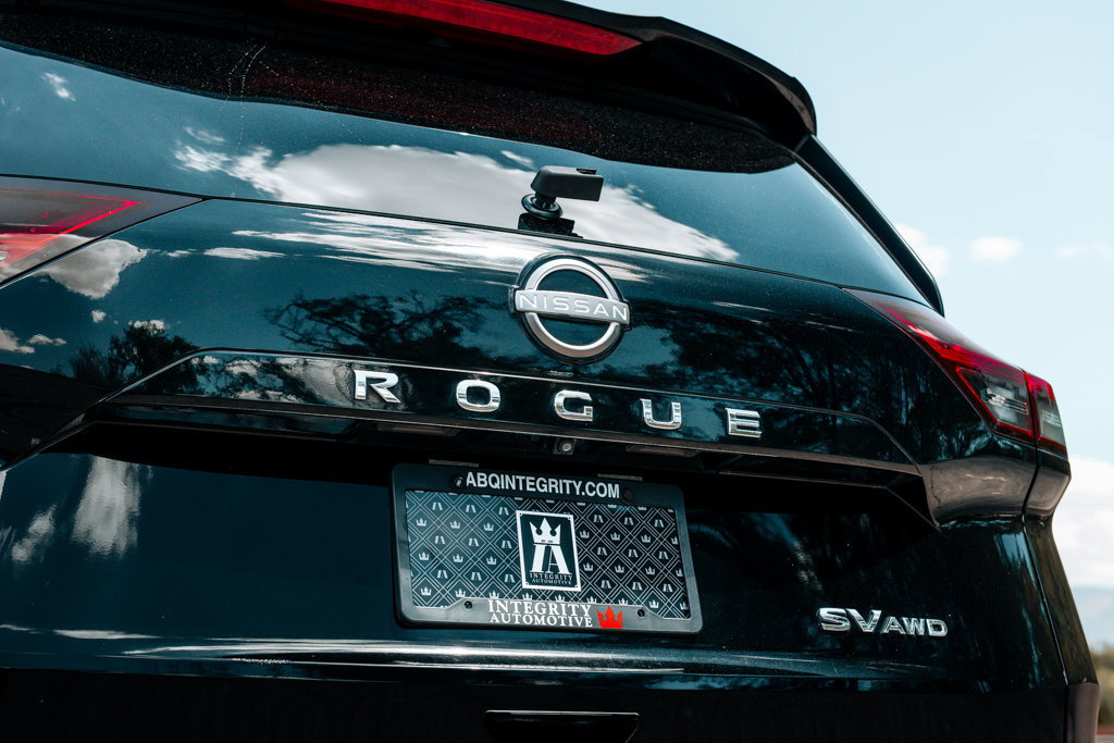 Used 2022 Nissan Rogue SV AWD/4WD image 15