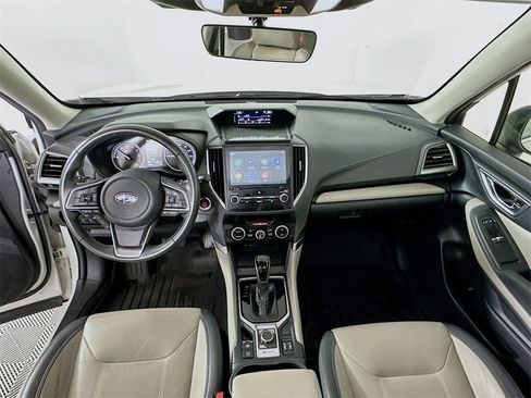 Used 2023 Subaru Forester Limited image 3