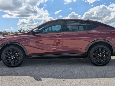 Used 2024 Buick Envista Sport Touring image 8