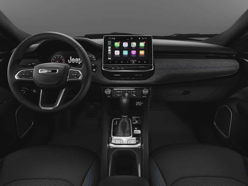 Used 2026 Jeep Compass Latitude AWD/4WD image 6