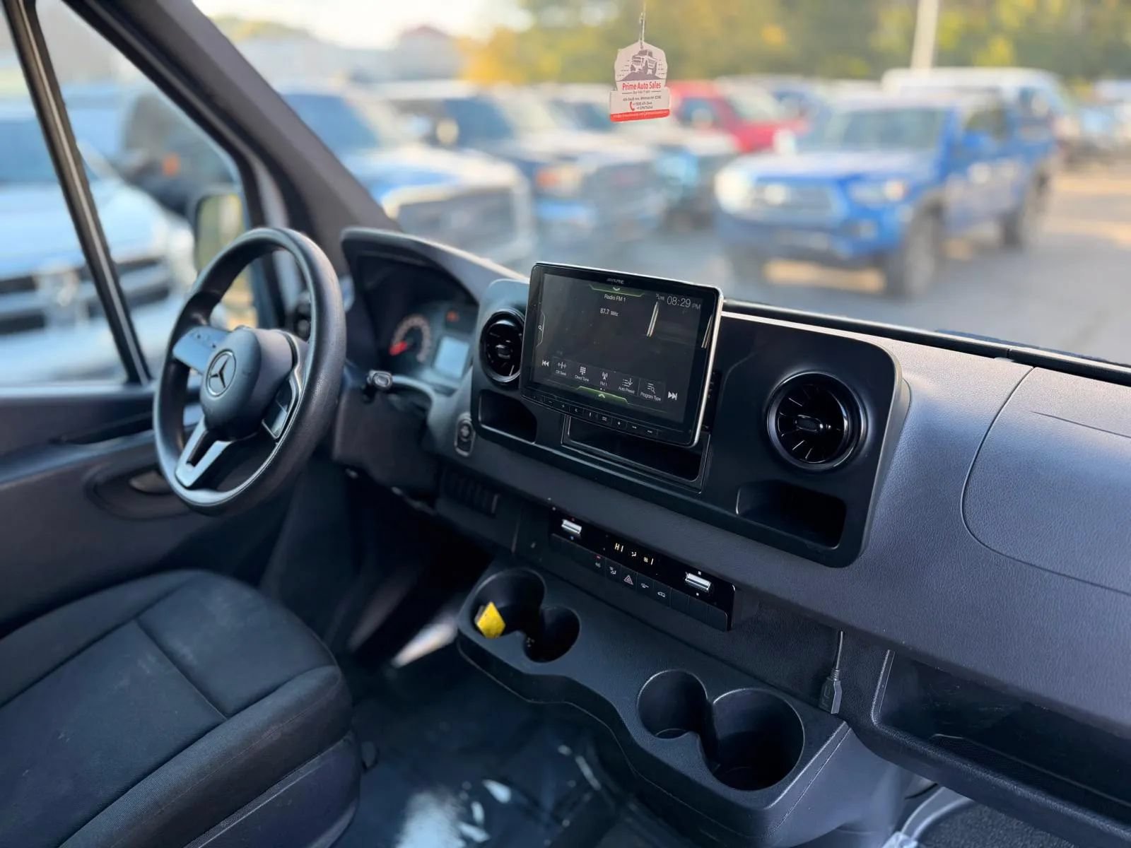 Used 2019 Mercedes-Benz Sprinter 144 Cargo image 10