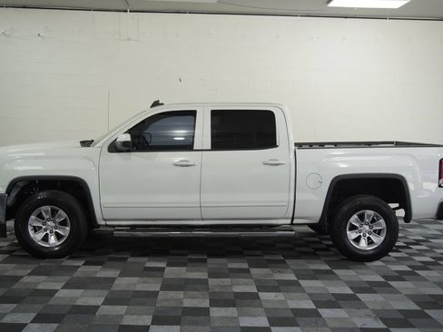 Used 2017 GMC Sierra 1500 SLT AWD/4WD image 2