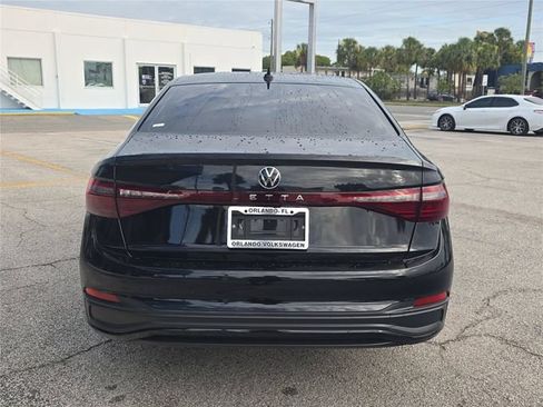 Used 2026 Volkswagen Jetta Sport FWD image 5