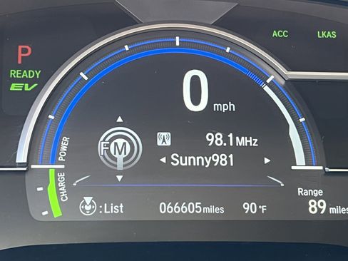 Used 2018 Honda Clarity Plug-In Hybrid image 22