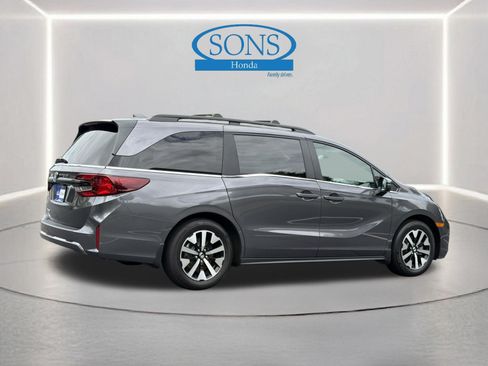 Used 2026 Honda Odyssey EX-L image 30