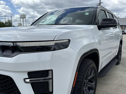 New 2026 Jeep Grand Wagoneer 4WD image 6